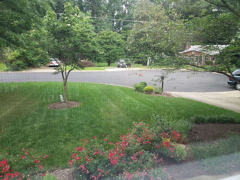 2nd image of 6605 Benson Dr