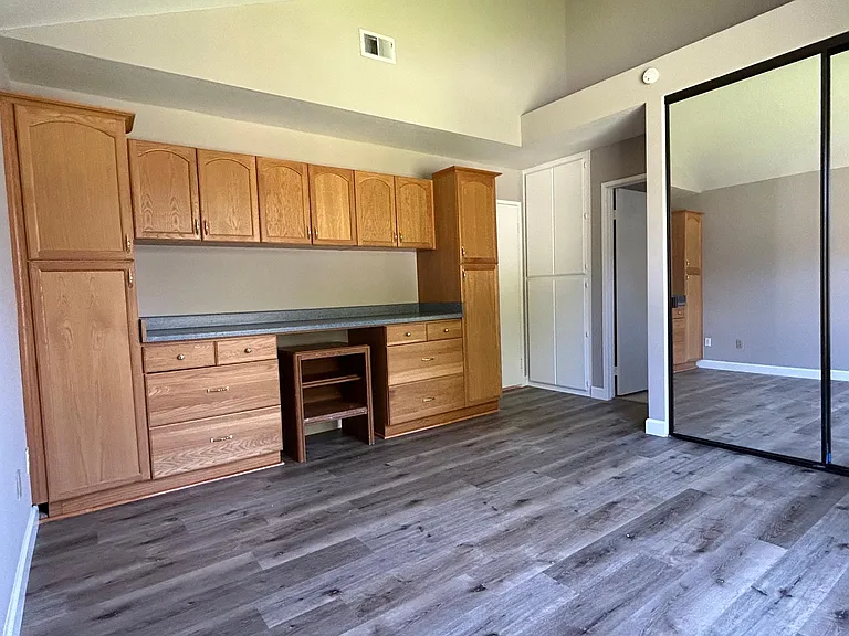 2nd Bedroom Upstairs Picture #3