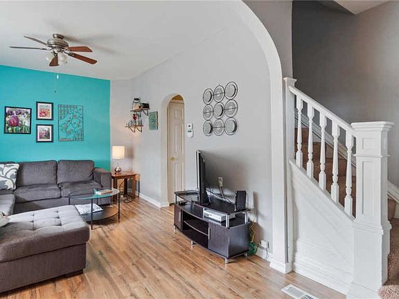 3rd image of 6751 Nashville Ave