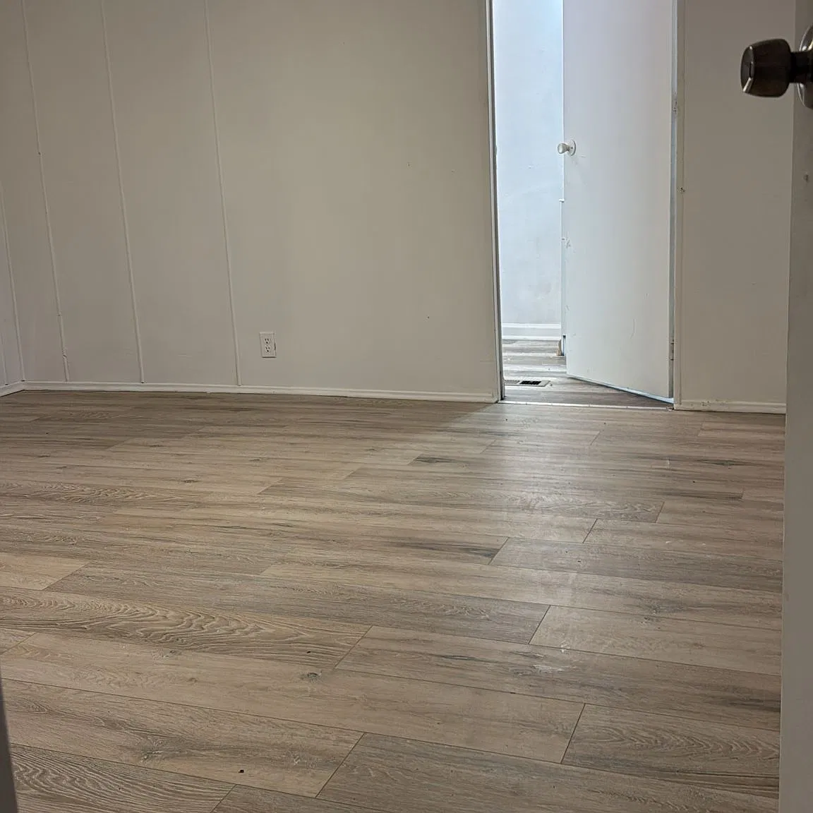 2 bed, 900 sqft, $950 — Photo 3