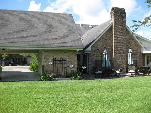 5th image of 109 McAllen Dr
