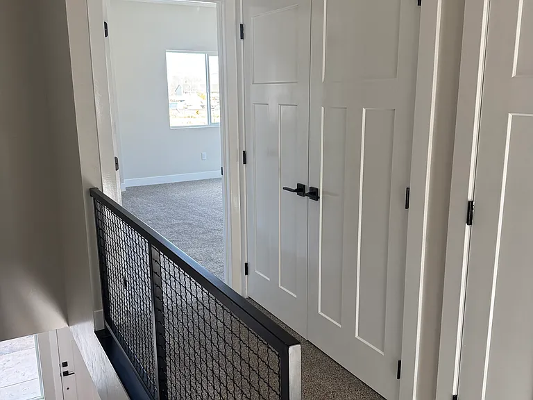 357 W Joe Thurston Way #17 — Photo 8