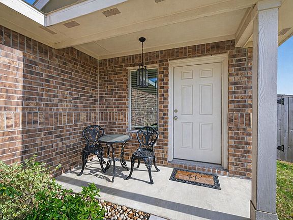 5th image of 2450 Ridge Oak Dr
