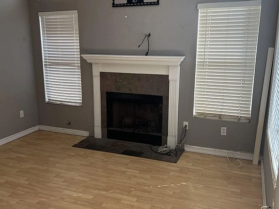 5th image of 1012 S Country Glen Way