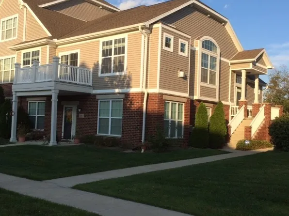 2706 Gardenia Ave APT 8, Dayton, OH 45431