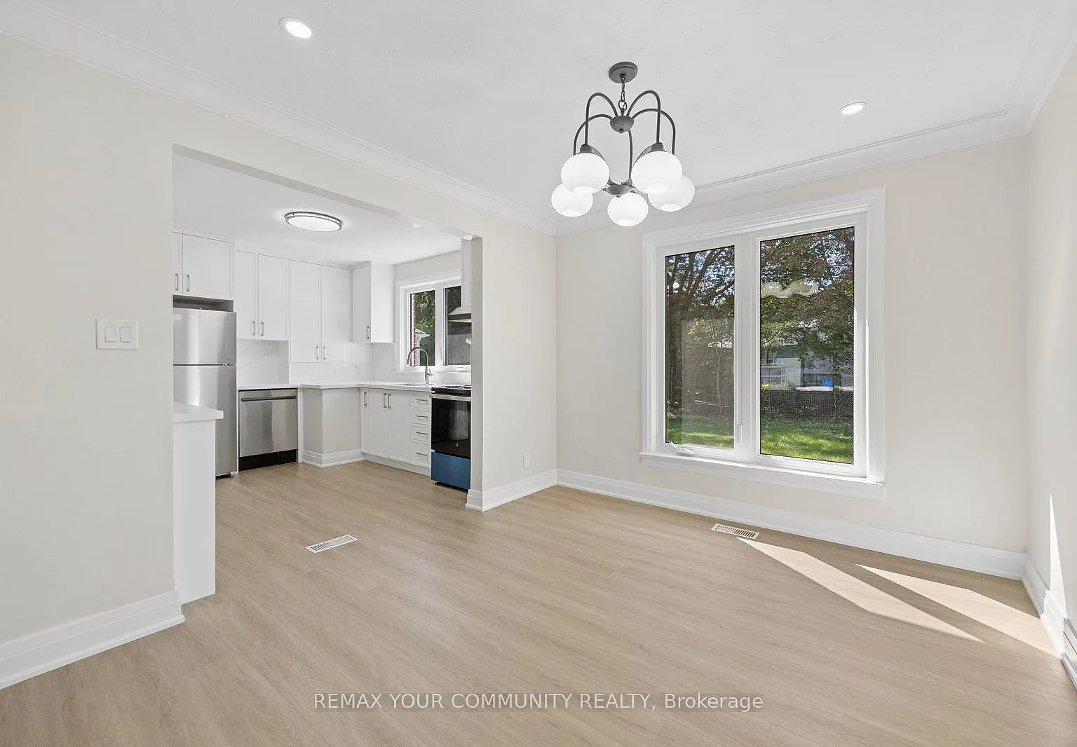 3 bed, $4,100 — Photo 2