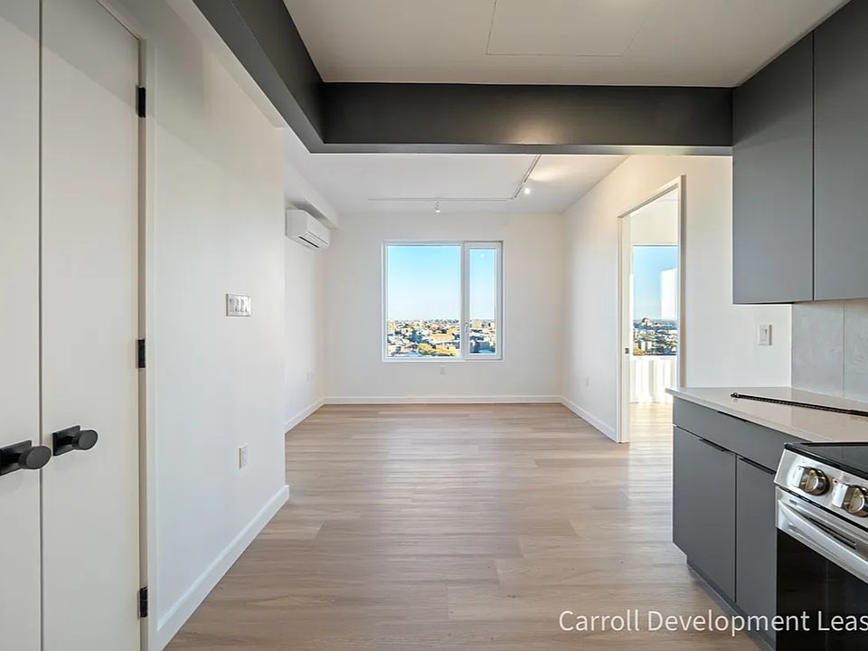 1st image of 931 Carroll St #1505