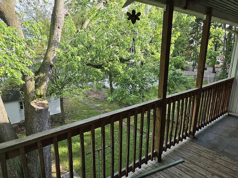 914 Dewey Ave #914 — Photo 17