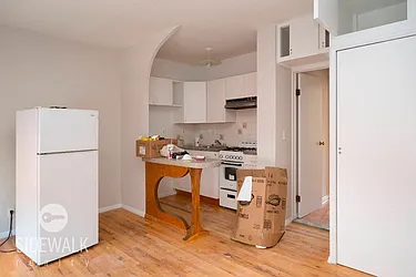 Rented by Sidewalk Realty LLC