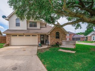 202 Mill Run Dr, Longview, TX 75604