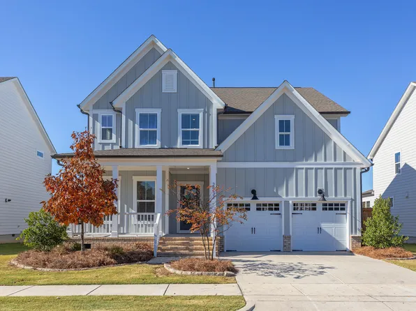 2532 Drummer Dr, New Hill, NC 27562