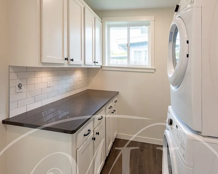 1335 Monroe St — Photo 11