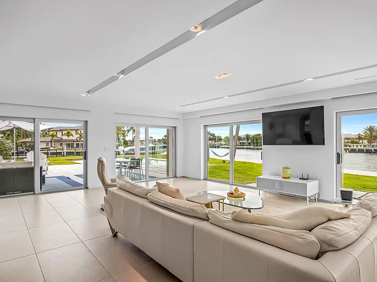 35 Castle Harbor Isle — Photo 17