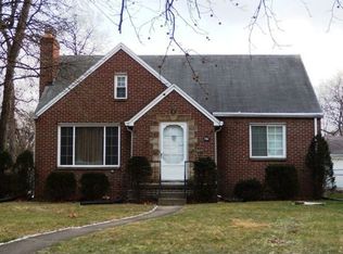 2301 Grantwood Dr, Toledo, OH 43613