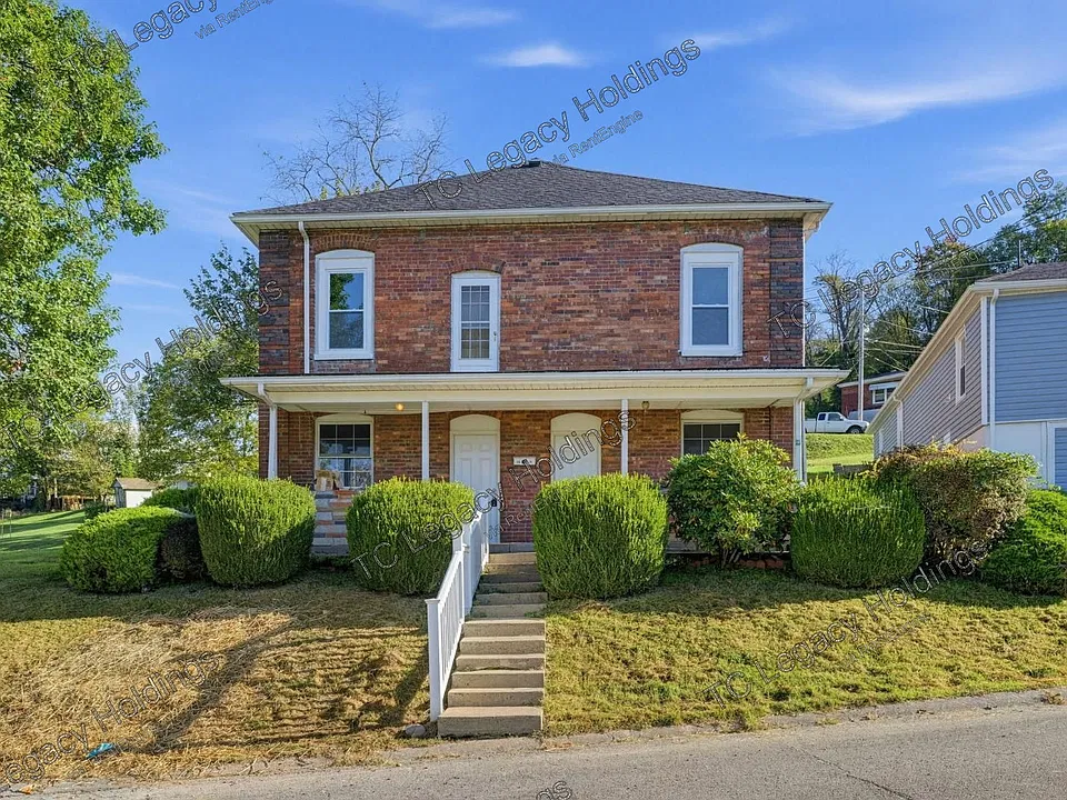2014 Henderson Ave
