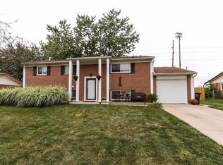 701 Bennert Dr, Vandalia, OH 45377