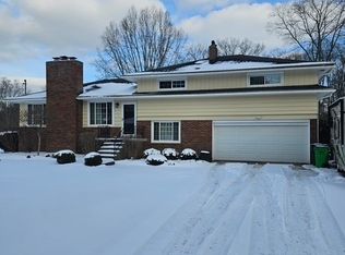 674 Atwood Dr, Tallmadge, OH