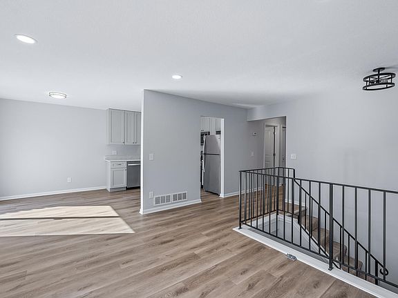 4th image of 9349 Bass Creek Cir N