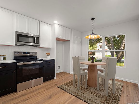 4th image of 3649 CANDLEHEAD LN