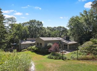 15 Nord Circle Rd, North Oaks, MN 55127
