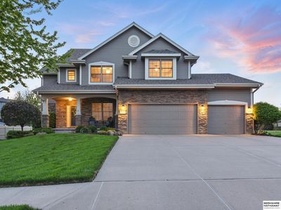 10248 Emiline St, La Vista, NE, 68128