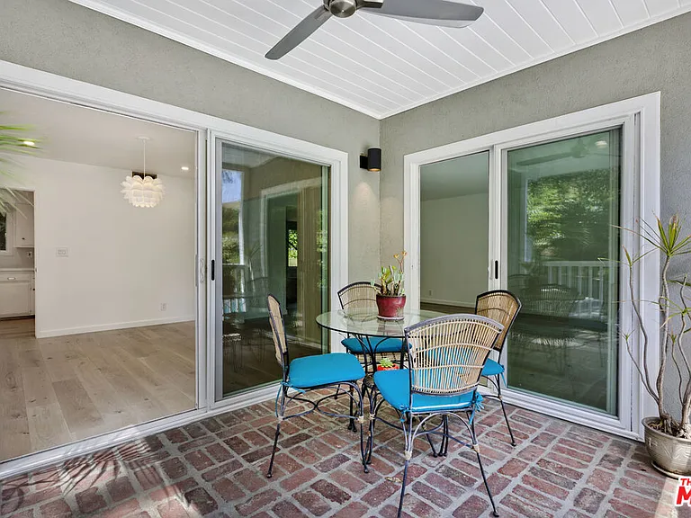 3101 N Beachwood Dr — Photo 10