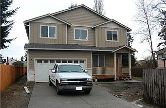 1st image of 810 S 92nd St