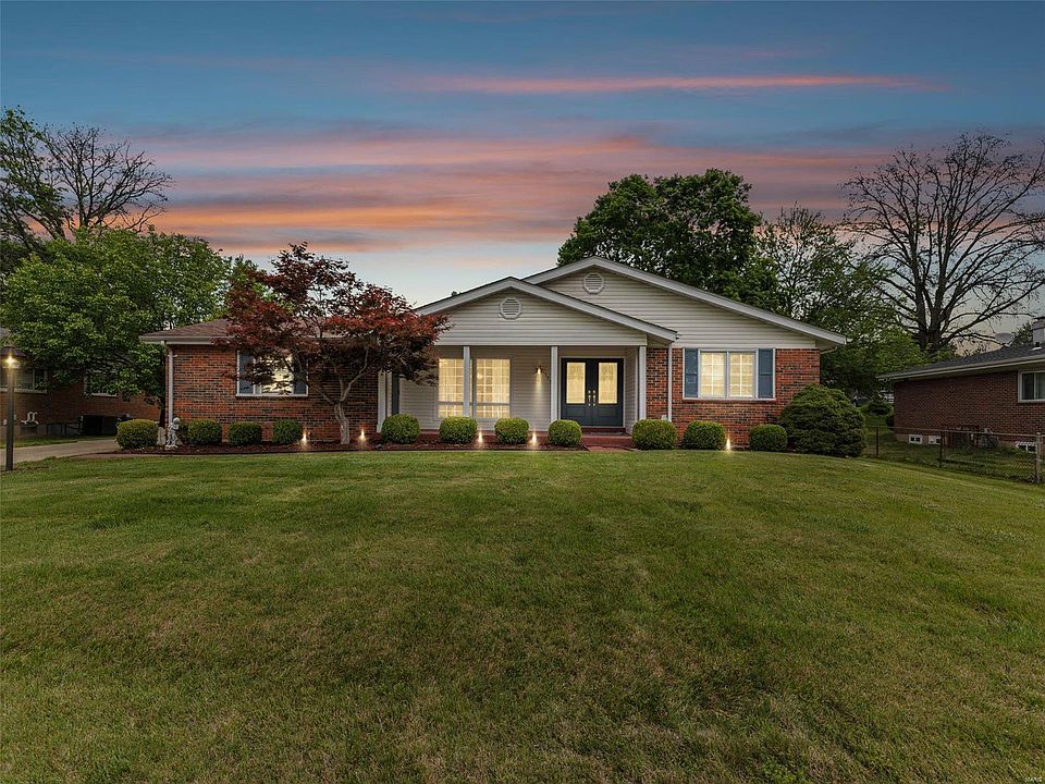 1st image of 3993 Browning Dr