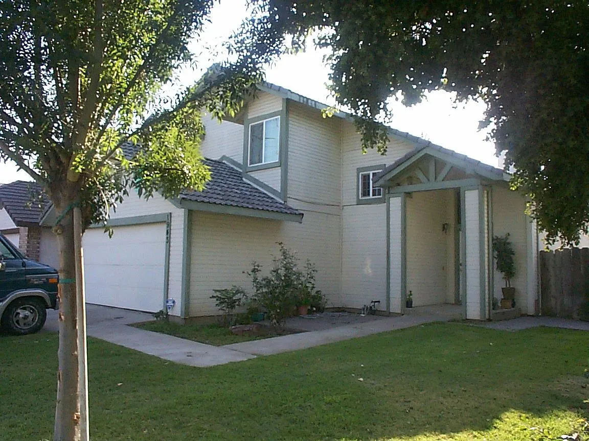 1943 Glen Harbor Dr photo 1