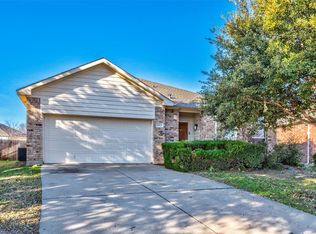 14021 Coyote Trl, Fort Worth, TX 76115