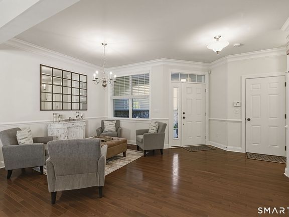 4th image of 72 Ridgewood Drive #72