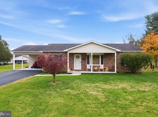 21 Greenfield Rd, Luray, VA 22835