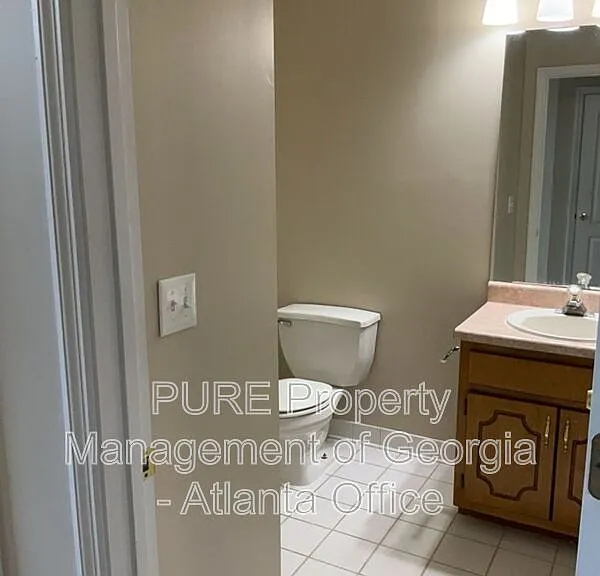 3213 Southridge — Photo 13