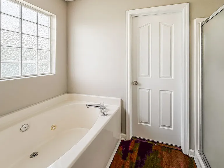 7835 Rainey Dr — Photo 13