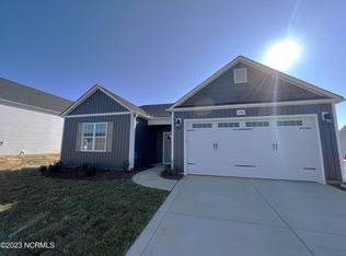258 Winnsboro Rd, Raeford, NC 28376