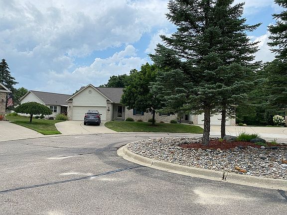 2nd image of 11058 Kasteel Ct