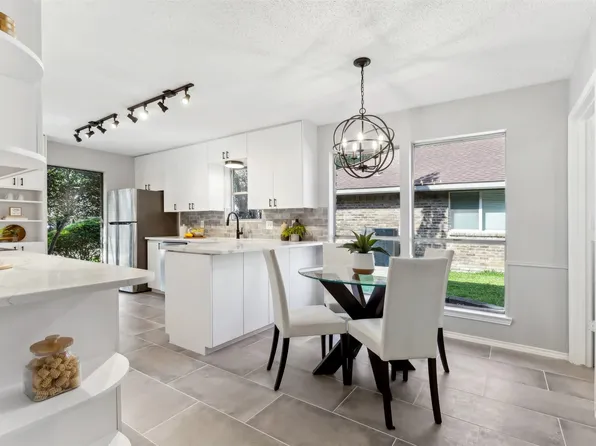 1103 Kenshire Ln, Richardson, TX 75081