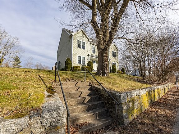 2nd image of 83 South St #0