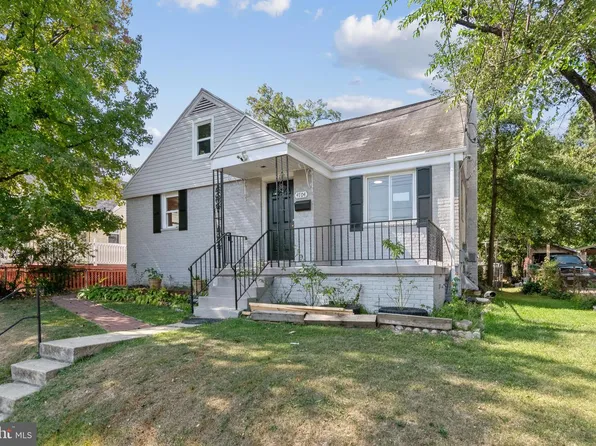 4704 68th Pl, Hyattsville, MD 20784