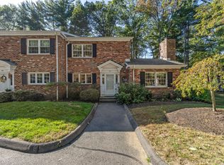 95 Tunxis Vlg #95, Farmington, CT 06032