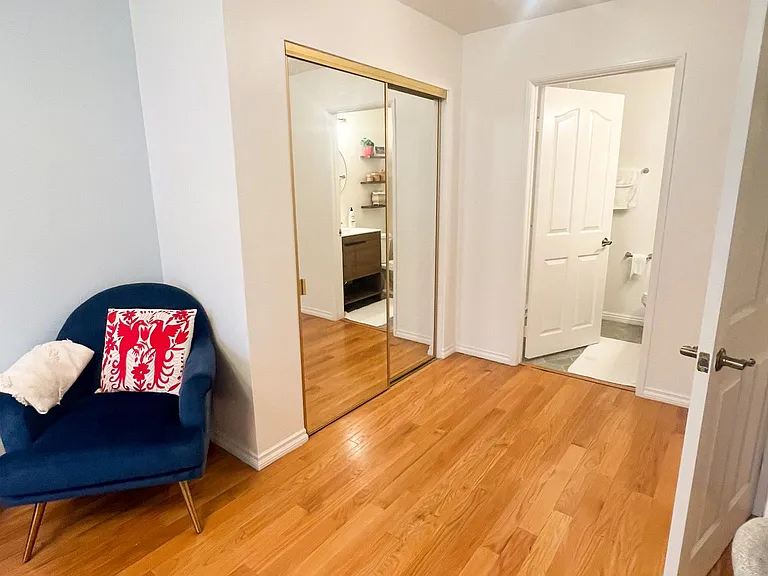845 Brooks Ave #2 — Photo 5