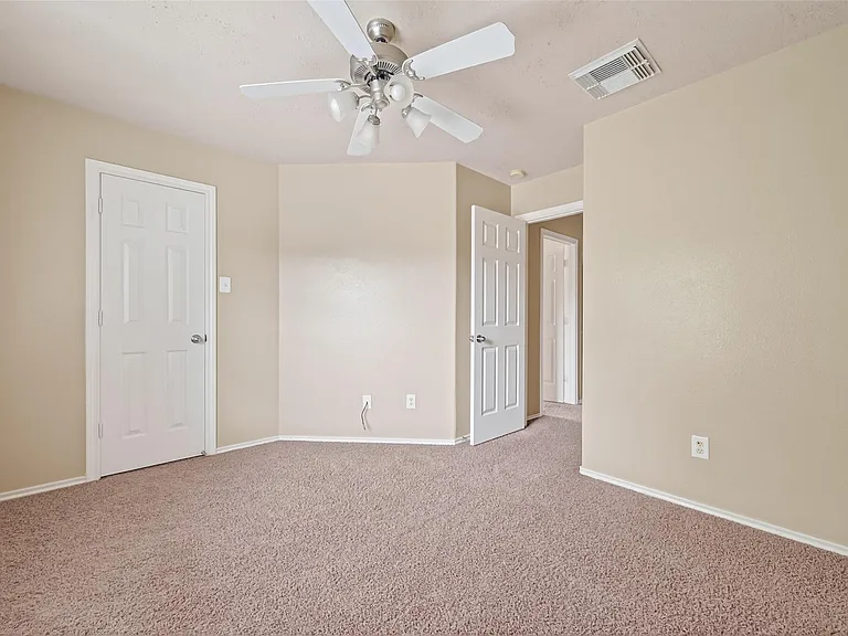 5626 Claybeck Ln — Photo 25