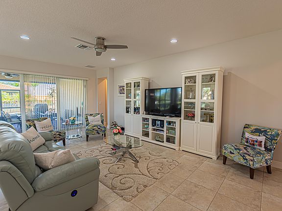3rd image of 9631 SW Gum Tree Ct
