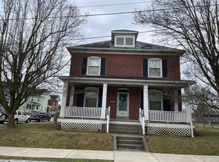 300 4th St, Hanover, PA 17331