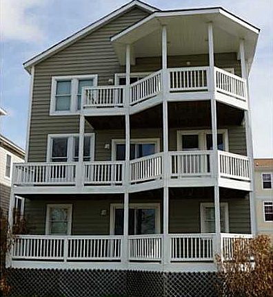 3rd image of 9503 14th Bay St