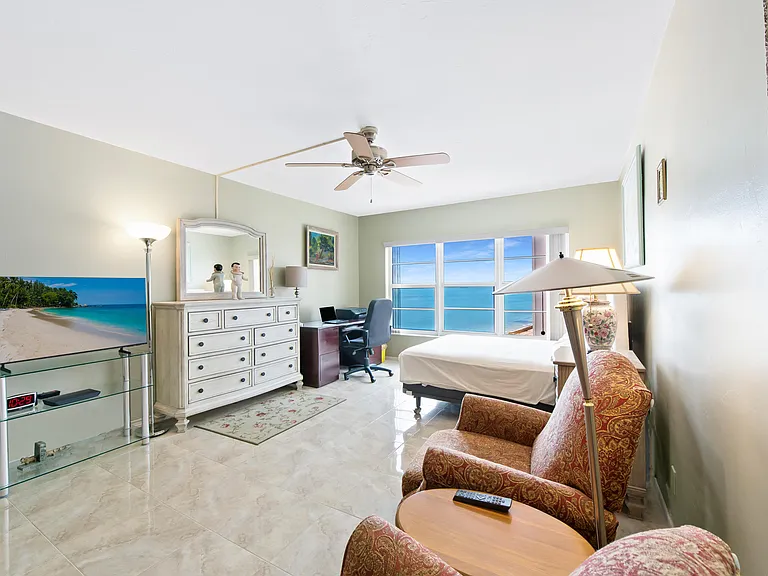 3850 Galt Ocean Dr #901 — Photo 11