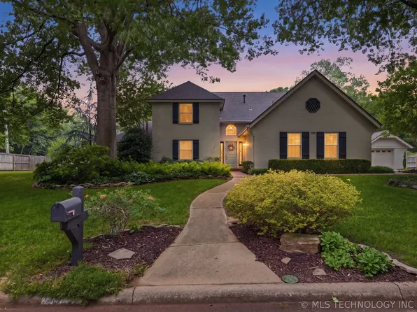 11030 S Quebec Pl, Tulsa, OK 74137