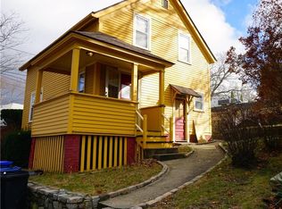 73 Massasoit Ave, East Providence, RI 02914