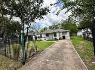 10206 Ashville Dr, Houston, TX 77051