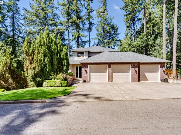 3451 Agate St, Eugene, OR 97405